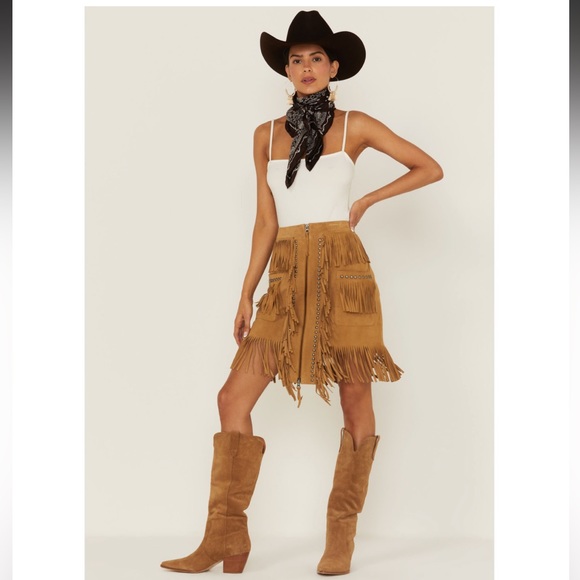 Fringe-tastic Double D Ranchwear Real Suede Fringe Skirt - Picture 2 of 14